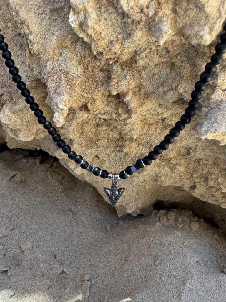 שרשרת חרוזים חץ פראג